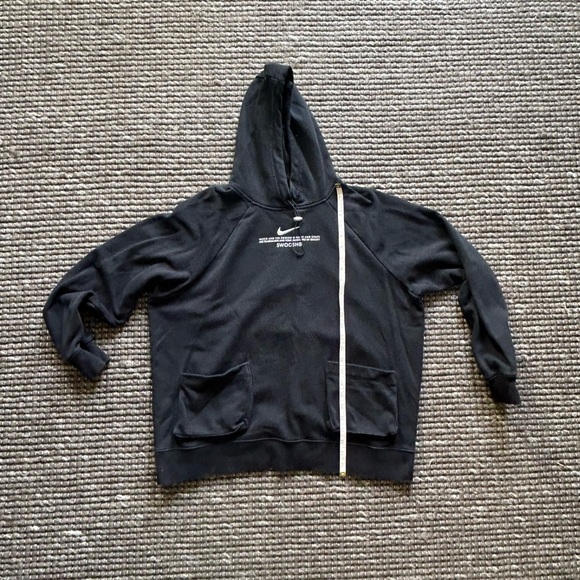Vintage Nike Center Logo Swoosh Hoodie W/ Dual Front Pockets - Picture 8 of 9